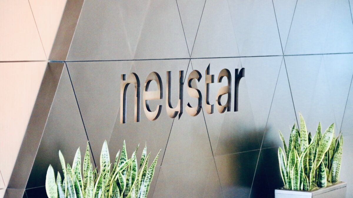 Neustar office sign